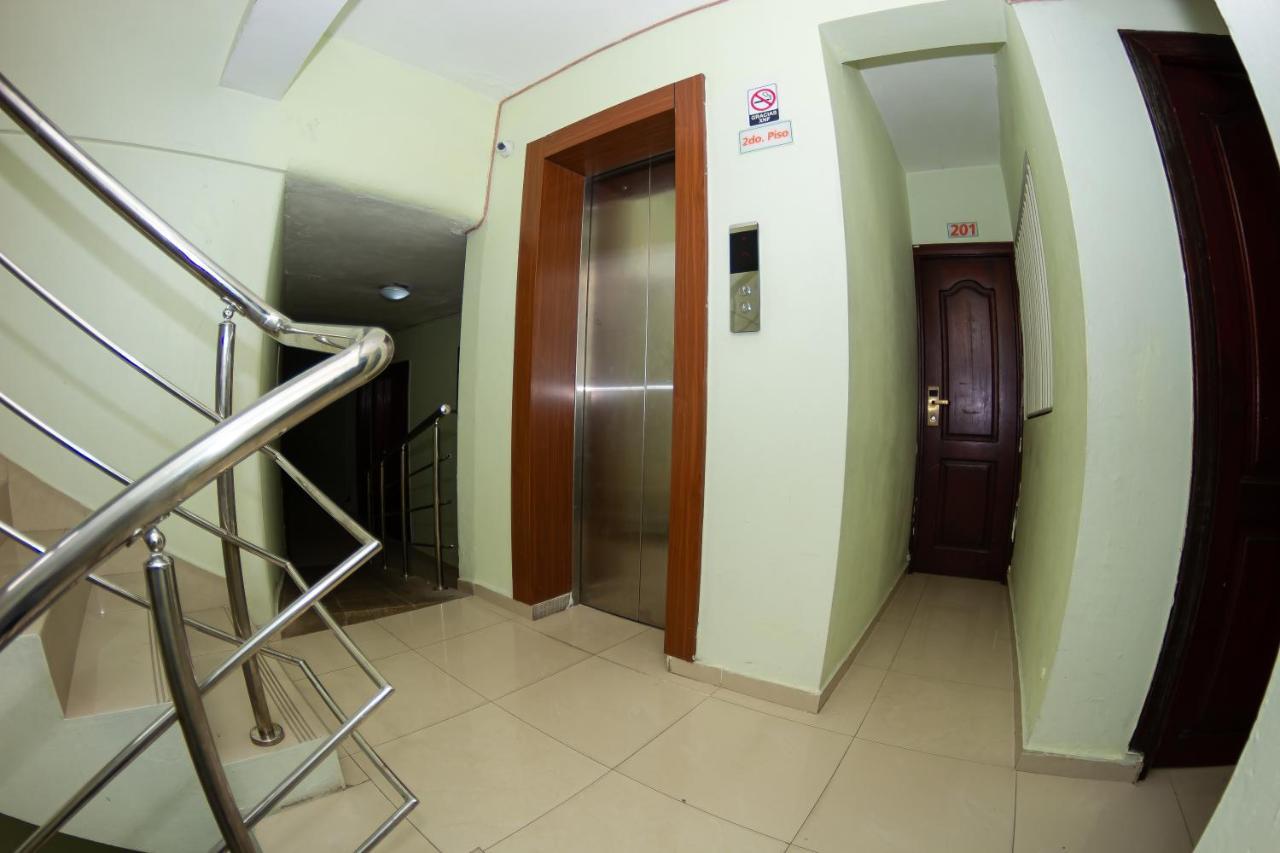Hotel Renacer サントドミンゴ エクステリア 写真